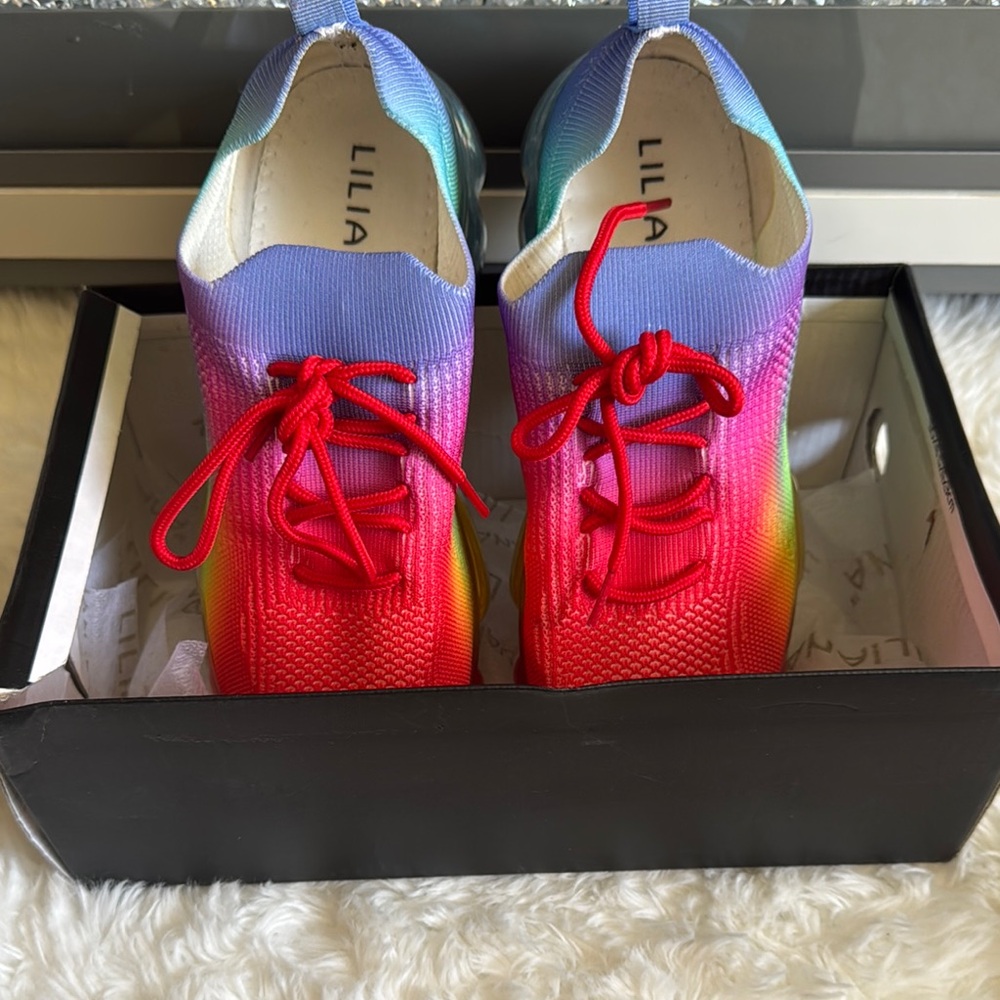 Liliana Colorful Gradient Sneakers with Red Laces